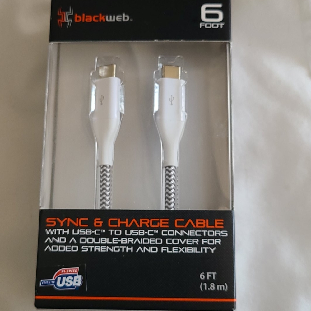 NWT-USB-C to USB-C